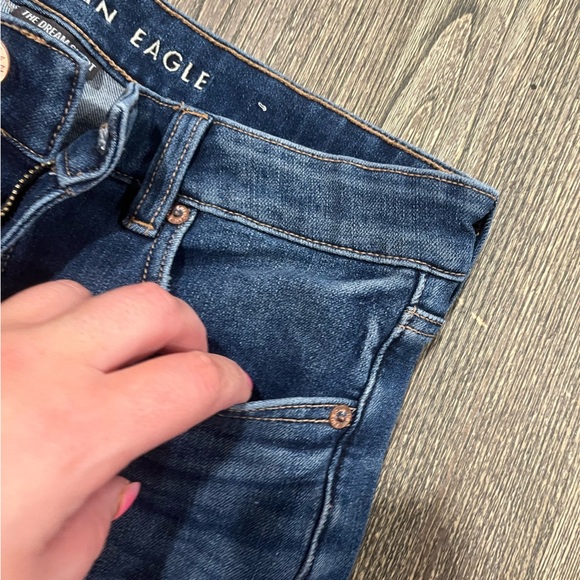 American Eagle Midi Boyfriend Shorts Cuffed Cut Off Denim Dark Wash Size 8 - Picture 2 of 8